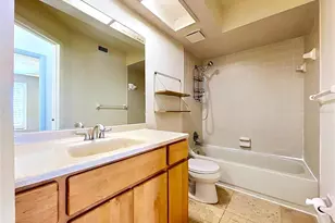 105 Peterson Ln, Palm Harbor, FL 34683 - Photo 24