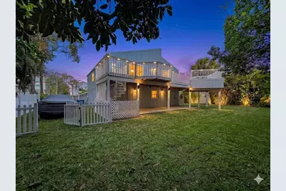 105 Peterson Lane, Palm Harbor, FL 34683 - Photo 2