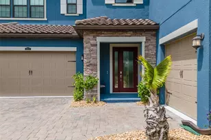 29527 Picana Ln, Wesley Chapel, FL 33543 - Photo 2