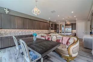 29527 Picana Ln, Wesley Chapel, FL 33543 - Photo 22