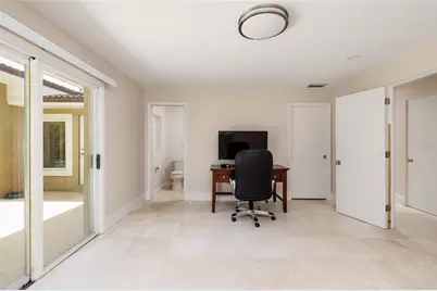 300 Brightwaters Boulevard NE, Saint Petersburg, FL 33704 - Photo 30