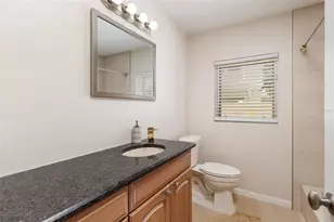 300 Brightwaters Blvd NE, Saint Petersburg, FL 33704 - Photo 34