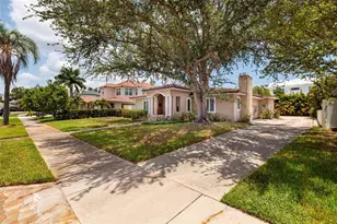 300 Brightwaters Blvd NE, Saint Petersburg, FL 33704 - Photo 40