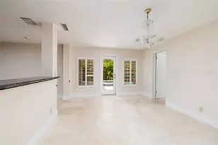 300 Brightwaters Blvd NE, Saint Petersburg, FL 33704 - Photo 18