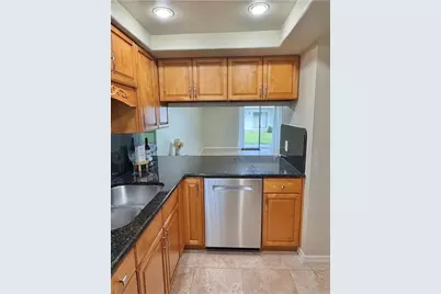 3815 N Oak Drive #G71, Tampa, FL 33611 - Photo 14
