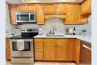 3815 N Oak Drive #G71, Tampa, FL 33611 - Photo 12
