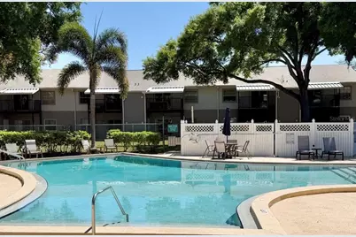 3815 N Oak Drive #G71, Tampa, FL 33611 - Photo 32