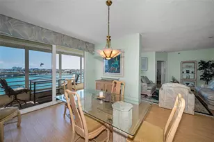7882 Sailboat Key Blvd S, South Pasadena, FL 33707 - Photo 12
