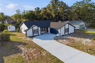 1215 Waterfall Dr, Spring Hill, FL 34608 - Photo 48