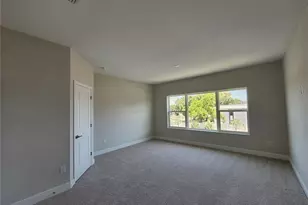 7773 93rd St N, Seminole, FL 33777 - Photo 4