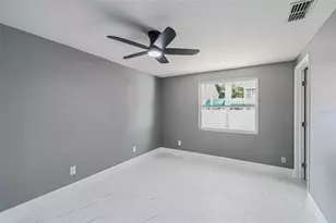 8801 Thousand Oaks Ct, Tampa, FL 33634 - Photo 20