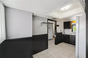 6308 Newtown Cir, Tampa, FL 33615 - Photo 6