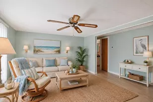 2000 E Bay Dr, Largo, FL 33771 - Photo 4