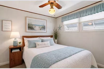 2000 E Bay Drive #85, Largo, FL 33771 - Photo 12