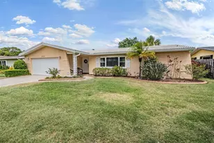 2424 Fairbanks Dr, Clearwater, FL 33764 - Photo 2