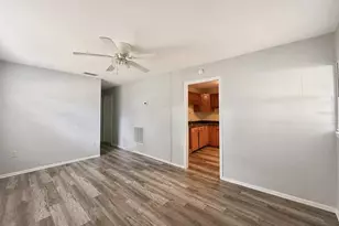1003 E 22nd Ave., Tampa, FL 33605 - Photo 4