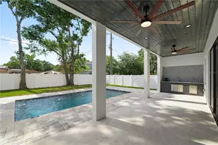 2308 N Elcoe Dr, Tampa, FL 33603 - Photo 54