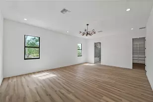 2308 N Elcoe Dr, Tampa, FL 33603 - Photo 38