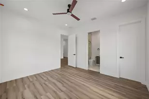 2308 N Elcoe Dr, Tampa, FL 33603 - Photo 42