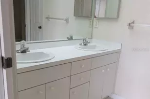 2401 Gull Ct, Clearwater, FL 33762 - Photo 8