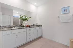 8362 Wheat Stone Dr, Zephyrhills, FL 33540 - Photo 22