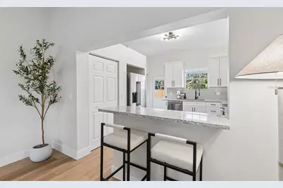 3022 Sanchez Street, Tampa, FL 33605 - Photo 10