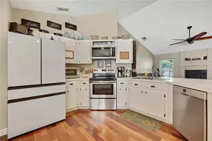 9304 Rockrose Dr, Tampa, FL 33647 - Photo 10