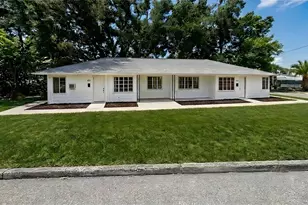 935 17th Ave S, Saint Petersburg, FL 33705 - Photo 1