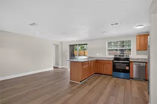 26356 Rolling Acres Dr, Brooksville, FL 34602 - Photo 4