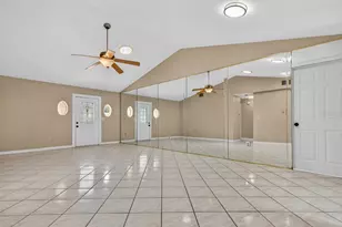 6802 Lassen Ave, New Port Richey, FL 34655 - Photo 6
