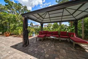 301 Cevera Dr, Dunedin, FL 34698 - Photo 30