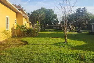 2656 Wyndsor Oaks Way, Winter Haven, FL 33884 - Photo 32