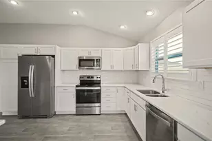 3320 Dzuro Dr, Oxford, FL 34484 - Photo 30