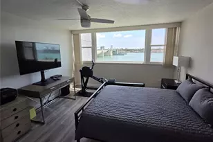 500 Treasure Island Causeway, Treasure Island, FL 33706 - Photo 20