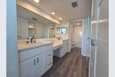 500 Treasure Island Causeway #307, Treasure Island, FL 33706 - Photo 8