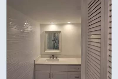 500 Treasure Island Causeway #307, Treasure Island, FL 33706 - Photo 28