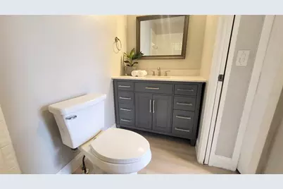 6262 142nd Avenue N #905, Clearwater, FL 33760 - Photo 10