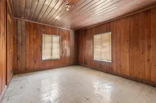 2413 Ed Brown Ln, Plant City, FL 33567 - Photo 4