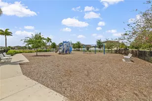 7407 Rosy Periwinkle Ct, Tampa, FL 33619 - Photo 26