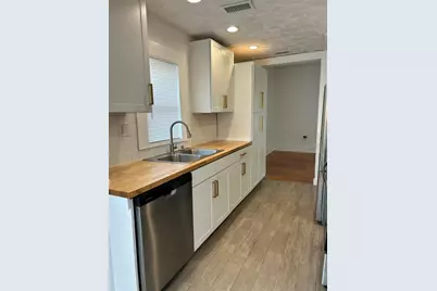 2443 4th Avenue N, Saint Petersburg, FL 33713 - Photo 8