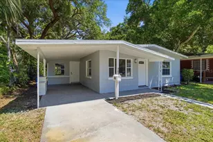 761 29th Ave S, Saint Petersburg, FL 33705 - Photo 2