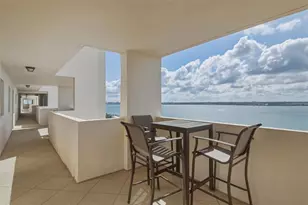 1270 Gulf Blvd, Clearwater Beach, FL 33767 - Photo 36