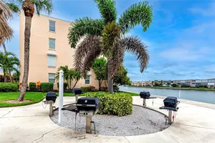 7600 Sun Island Dr S, South Pasadena, FL 33707 - Photo 38