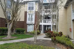 4211 Chatham Oak Ct, Tampa, FL 33624 - Photo 2