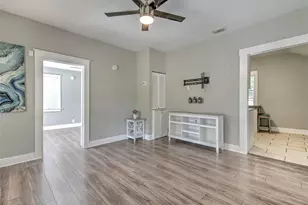 728 E Hanlon St, Tampa, FL 33604 - Photo 4