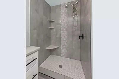 1437 Carlos Avenue, Clearwater, FL 33755 - Photo 22