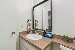 13813 Fletchers Mill Dr, Tampa, FL 33613 - Photo 36