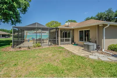 6431 Laurelwood Drive, Zephyrhills, FL 33542 - Photo 32