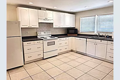 2812 Dovewood Street, Clearwater, FL 33759 - Photo 2