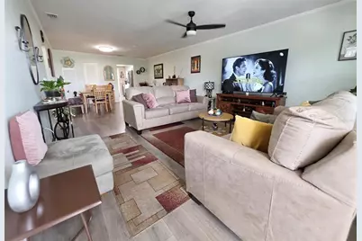 6015 19th Street N #314, Saint Petersburg, FL 33714 - Photo 8